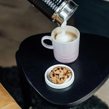 Ultiem Ontspannen In Luxe En Design Ingericht Tiny House Onyx In Bosrijke Omgeving Dom wakacyjny